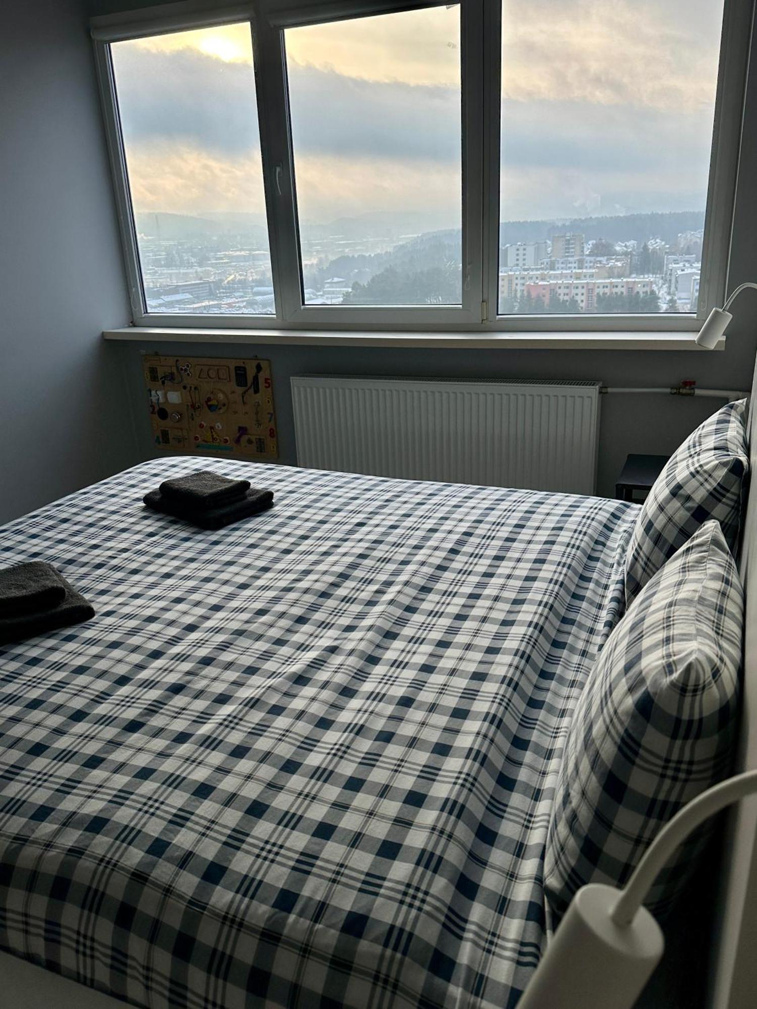 Panoramic View And Free Parking Leilighet *